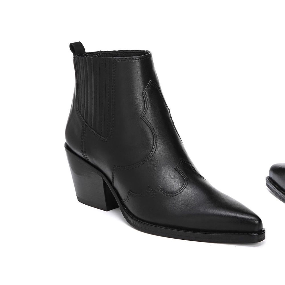 Sam Edelman Winona black booties